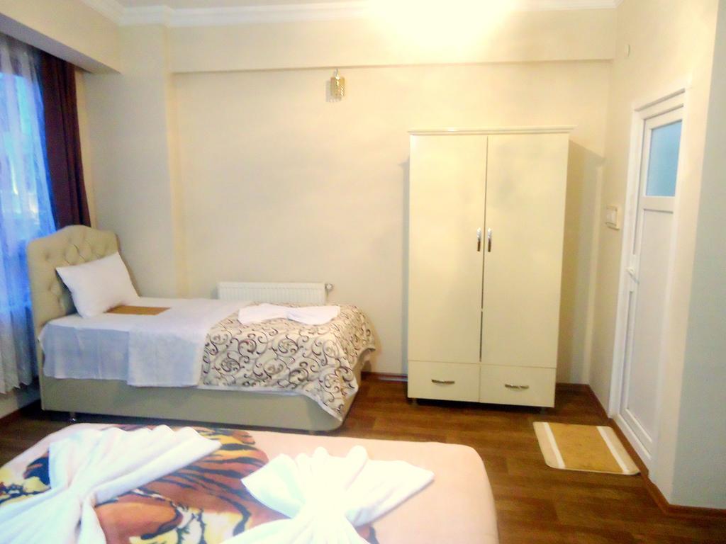 Sur 1 Hotel Istambul Quarto foto